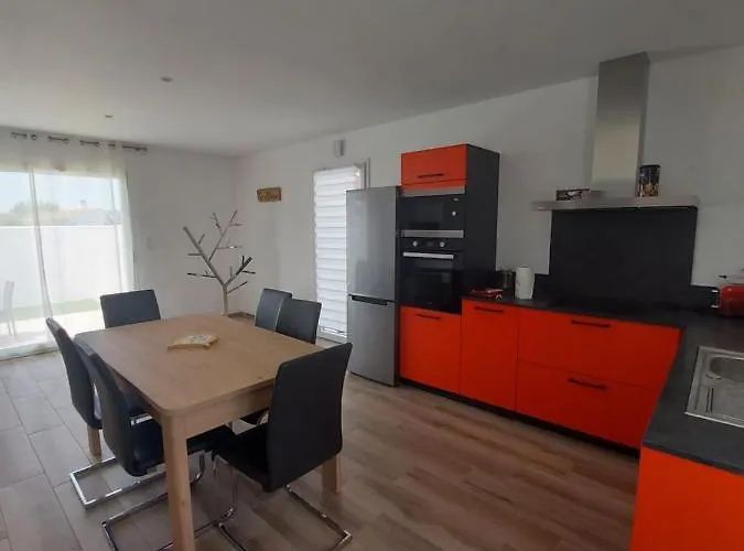 A Babord : Maison Chaleureuse A 300m De La Plage Сasa de vacaciones *