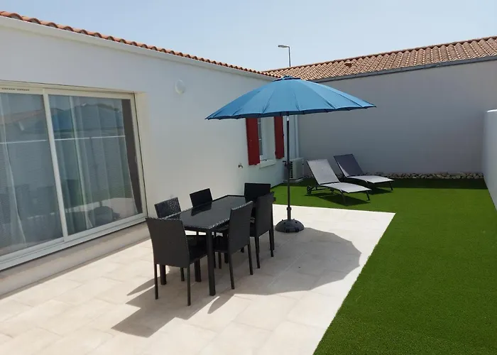 A Babord : Maison Chaleureuse A 300m De La Plage *